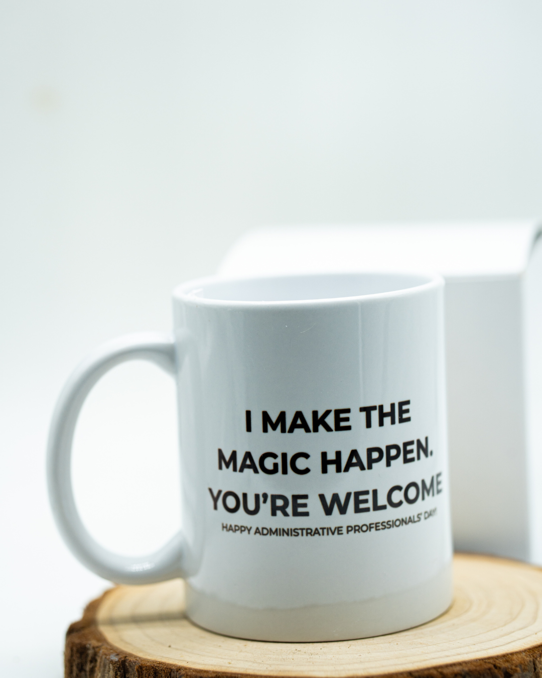 Custom mug packed with treats in a gift box, photo 2