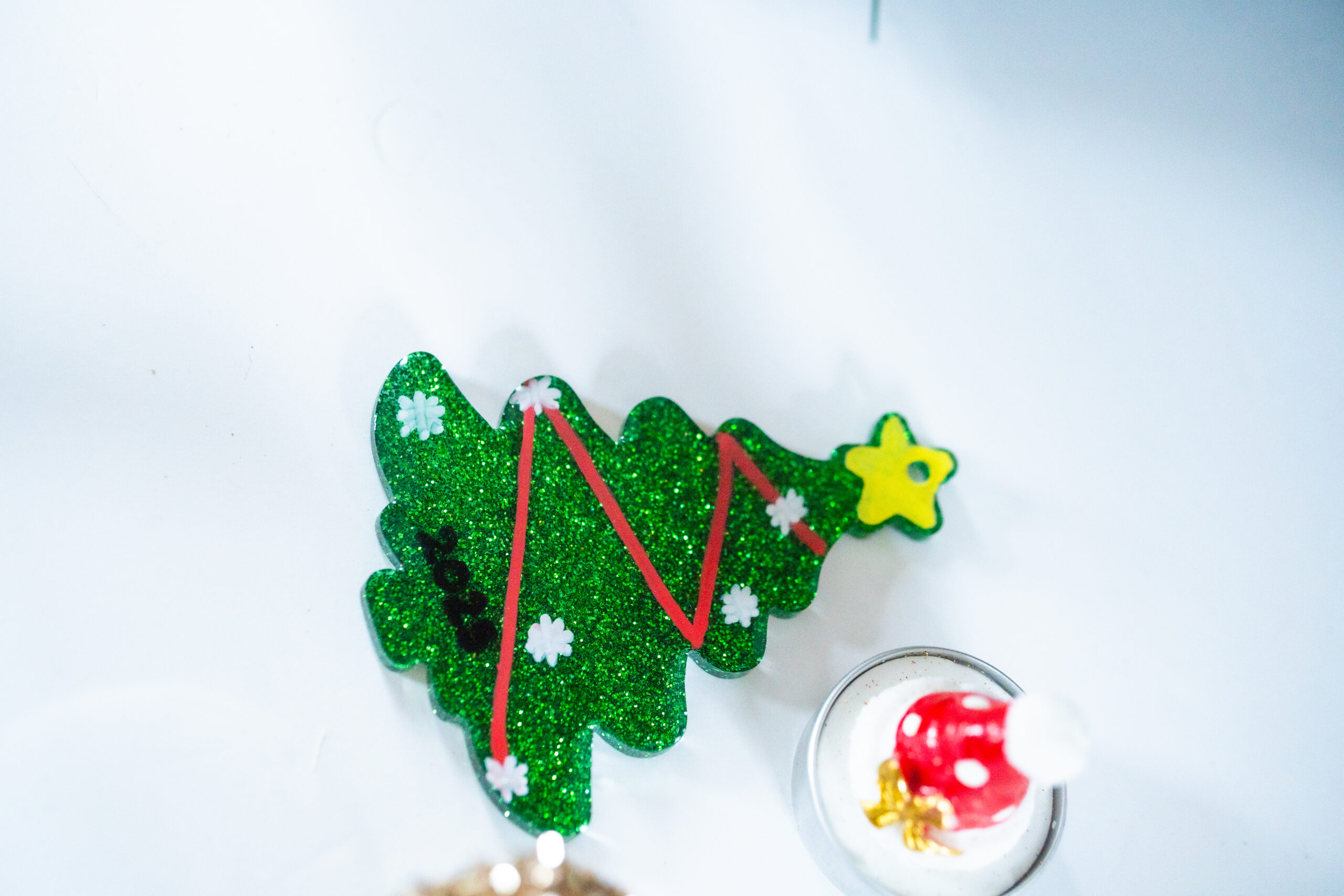 Resin ornament